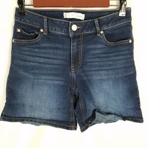 Denim EST 1946 Blue Denim Shorts Women Size 6 Distressed Frayed Hem